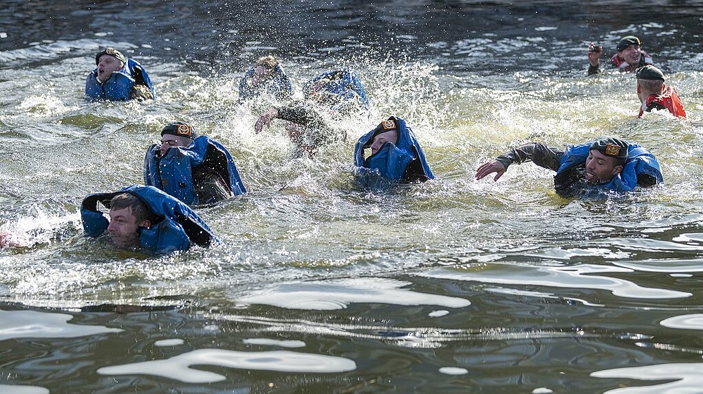 Beëdiging militairen Prinses Irene Brigade