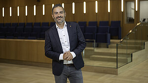 Wethouder Yusuf Çelik