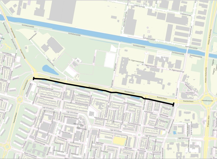 Kaartje van de Rueckertbaan met daarop aangegeven waar het fietspad verbreed wordt.
