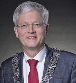 foto van burgemeester Theo Weterings